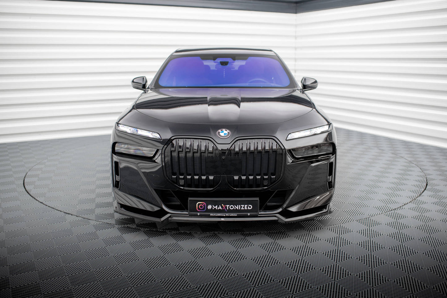 Forreste splitter V.3 BMW 7 M-Pack / M760e / i7 M-Pack G70
