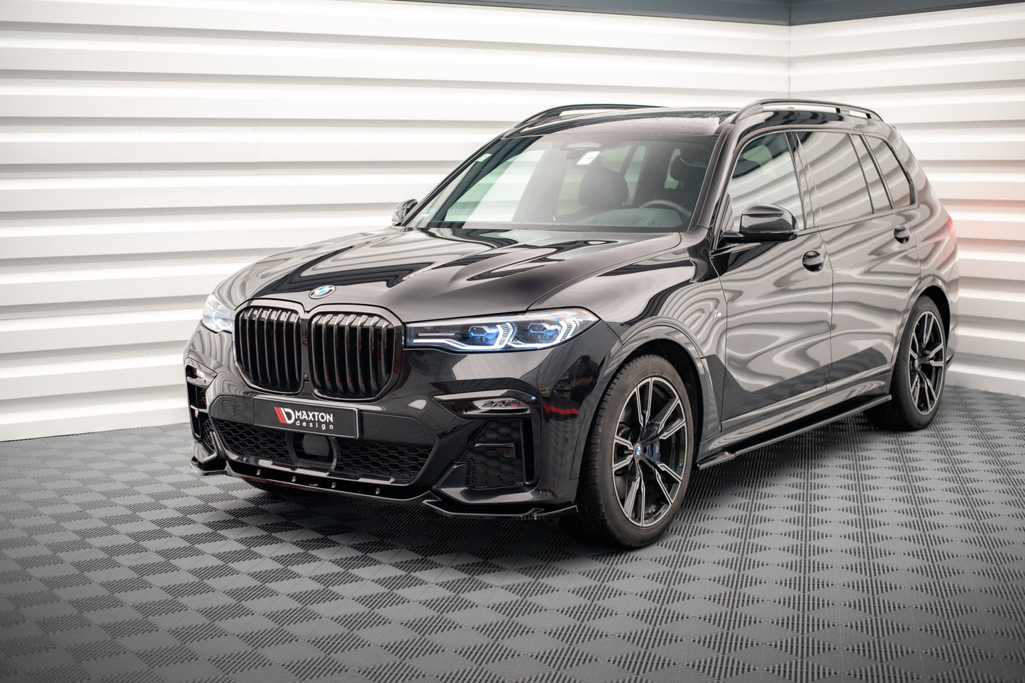 Forreste splitter V.3 BMW X7 M-Pack G07