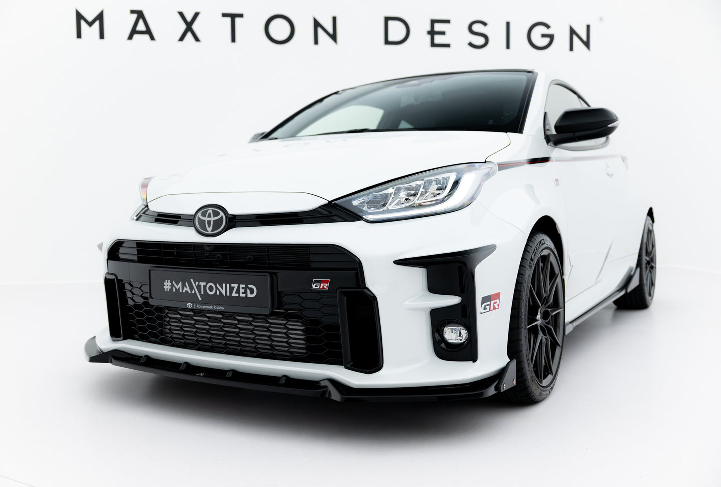 Forreste splitter V.3 + Flaps Toyota GR Yaris Mk4