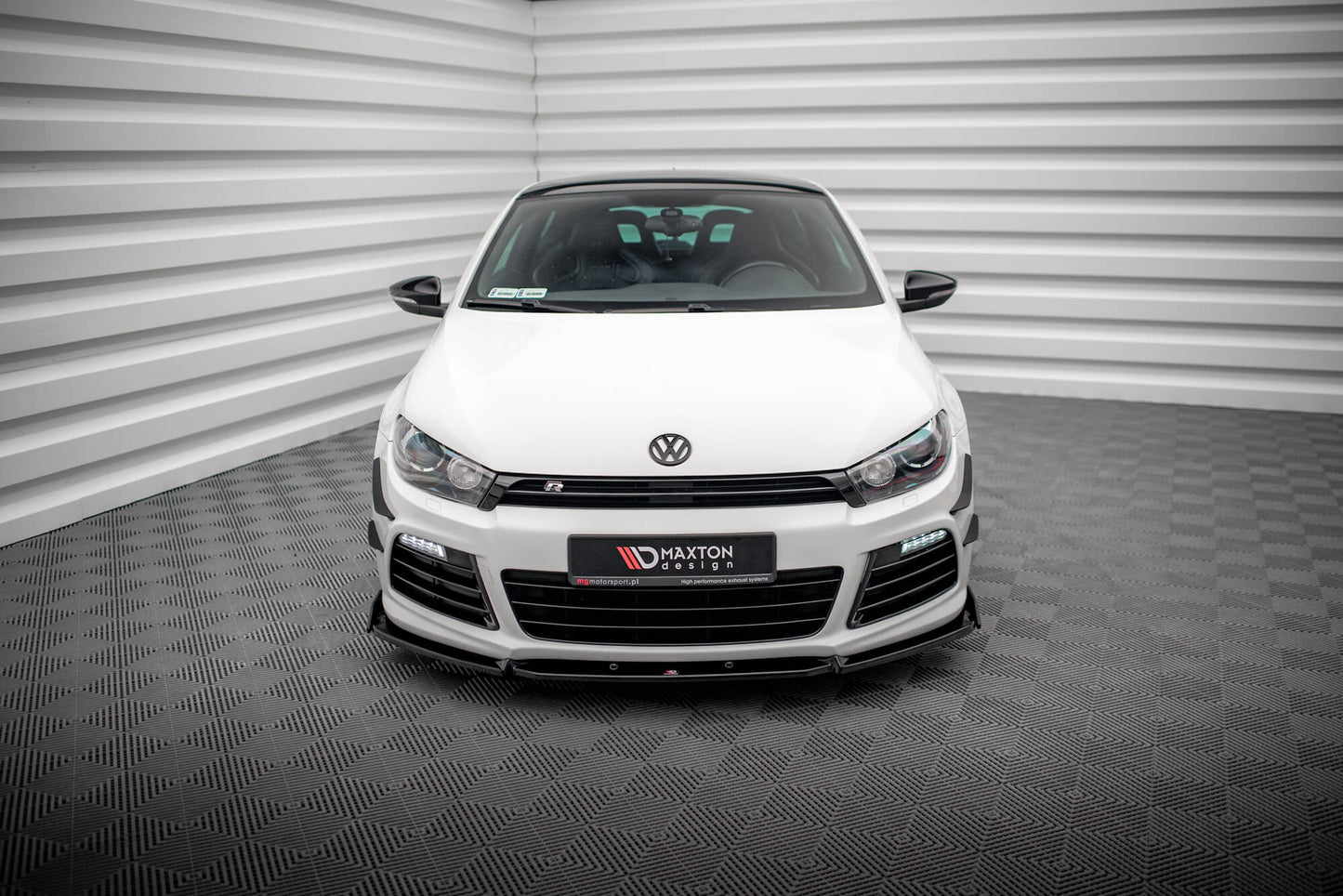Forreste splitter V.3 + Flaps Volkswagen Scirocco R Mk3
