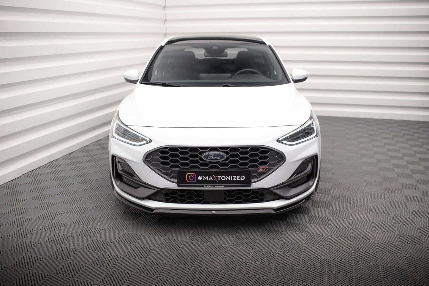 Forreste splitter V.3 Ford Focus ST / ST-Line Mk4 Facelift