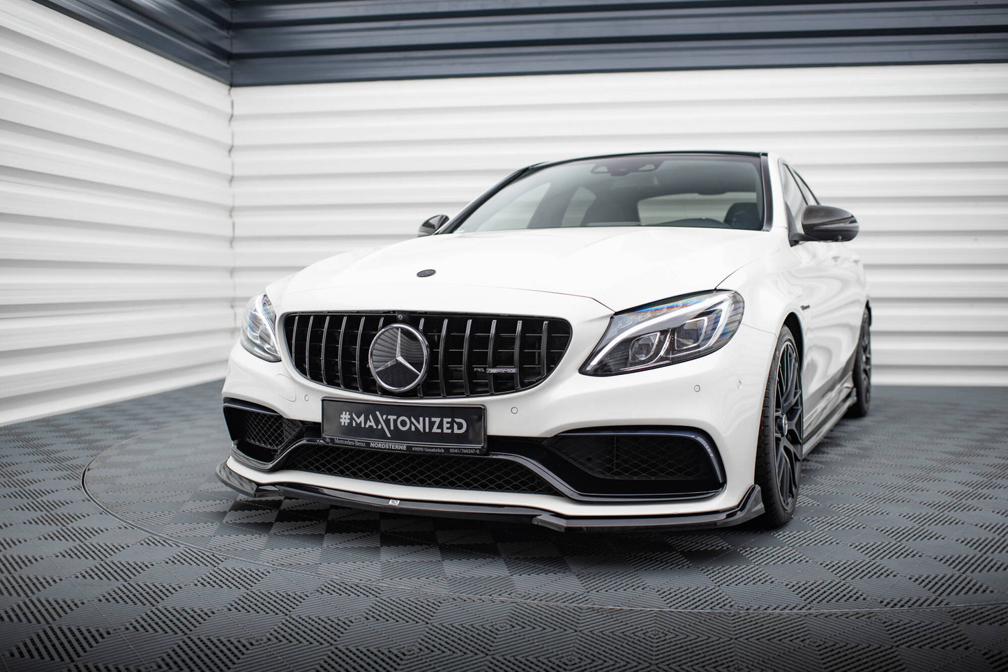 Forreste splitter V.3 Mercedes-AMG C63 Sedan / Estate W205 / S205