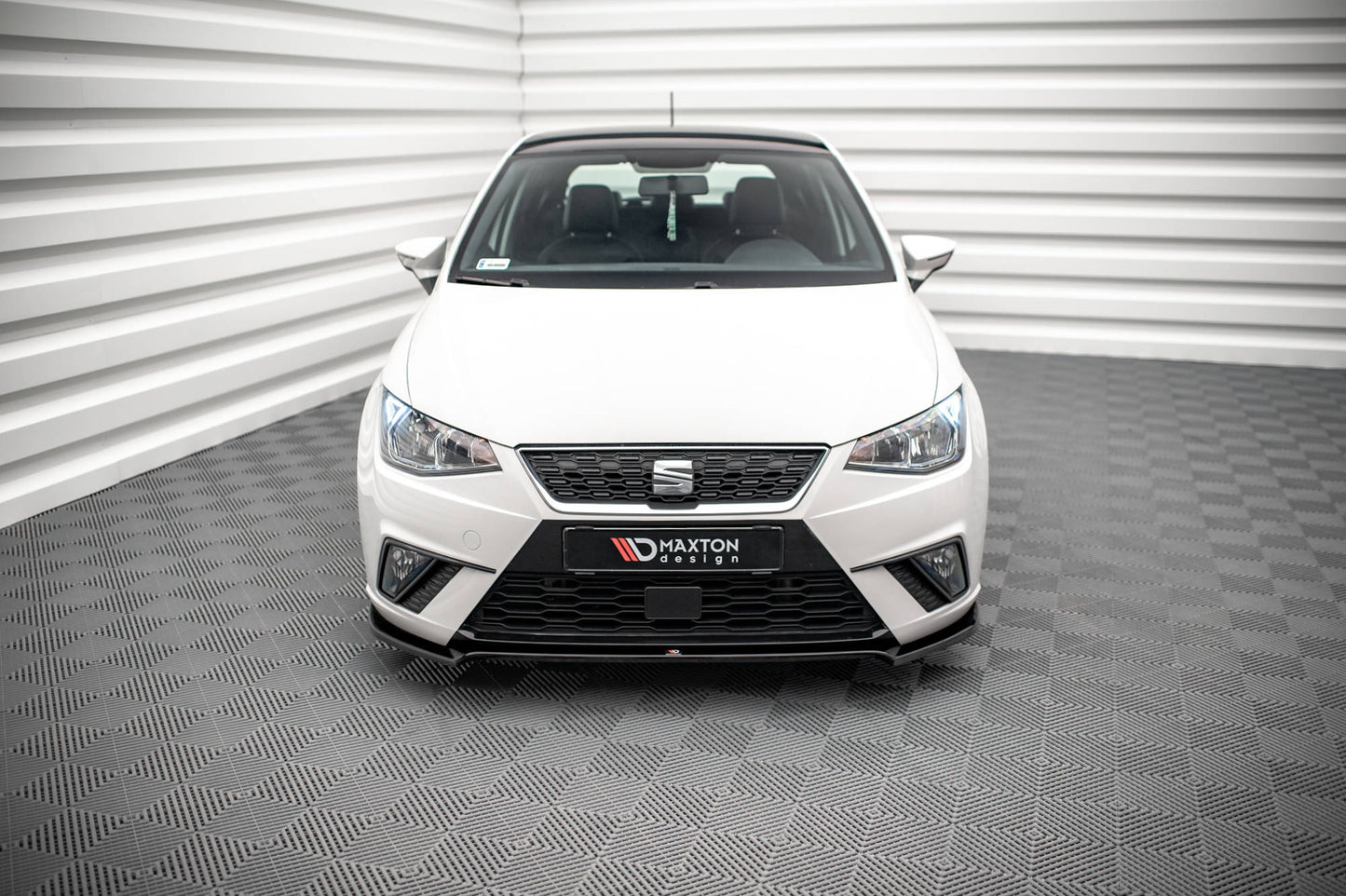 Forreste splitter V.3 Seat Ibiza FR/ Standard Mk5