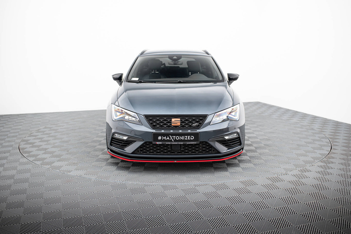 Forreste splitter V.3 Seat Leon Cupra / FR Mk3 FL