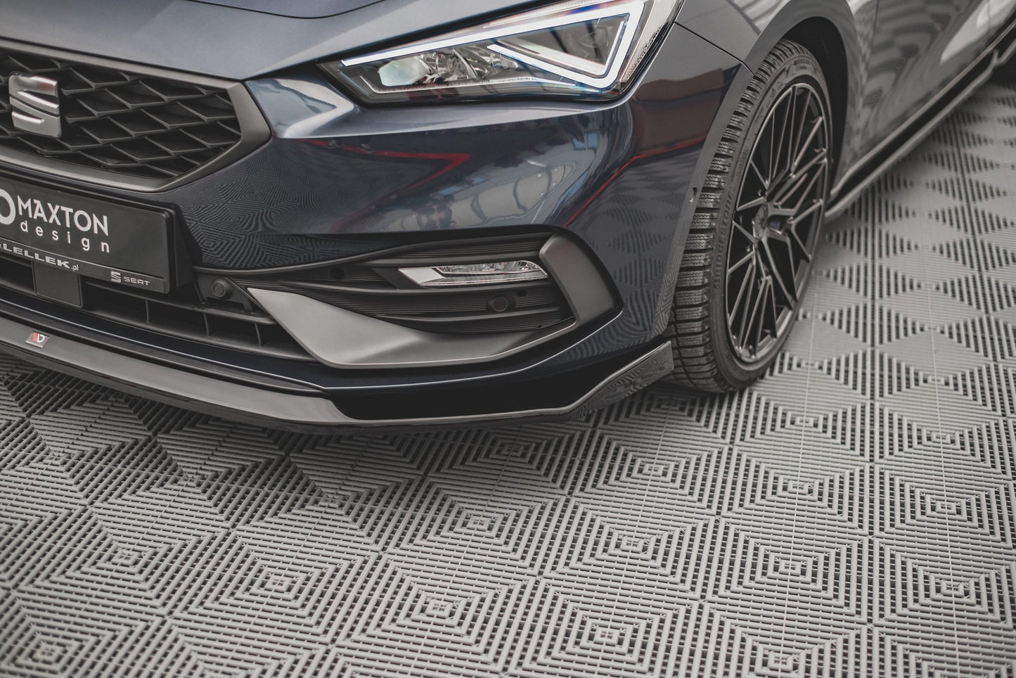 Forreste splitter V.3 Seat Leon FR Mk4