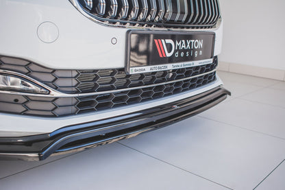 Forreste splitter V.3 Skoda Superb Liftback / Combi Mk3 Facelift