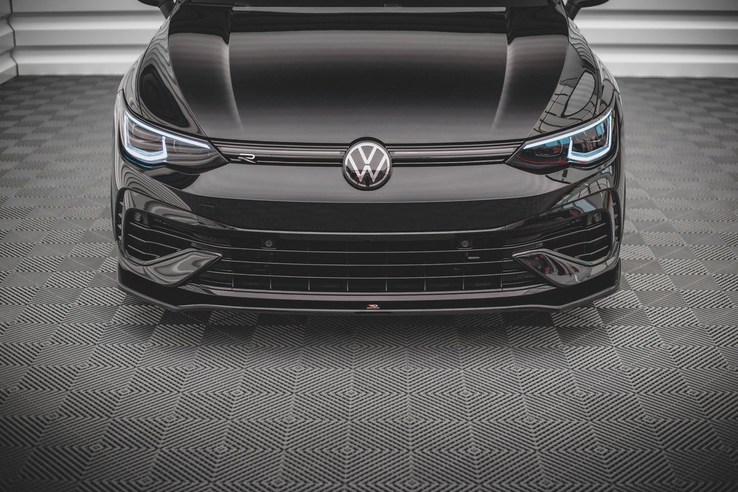 Forreste splitter V.3 Volkswagen Golf R Mk8
