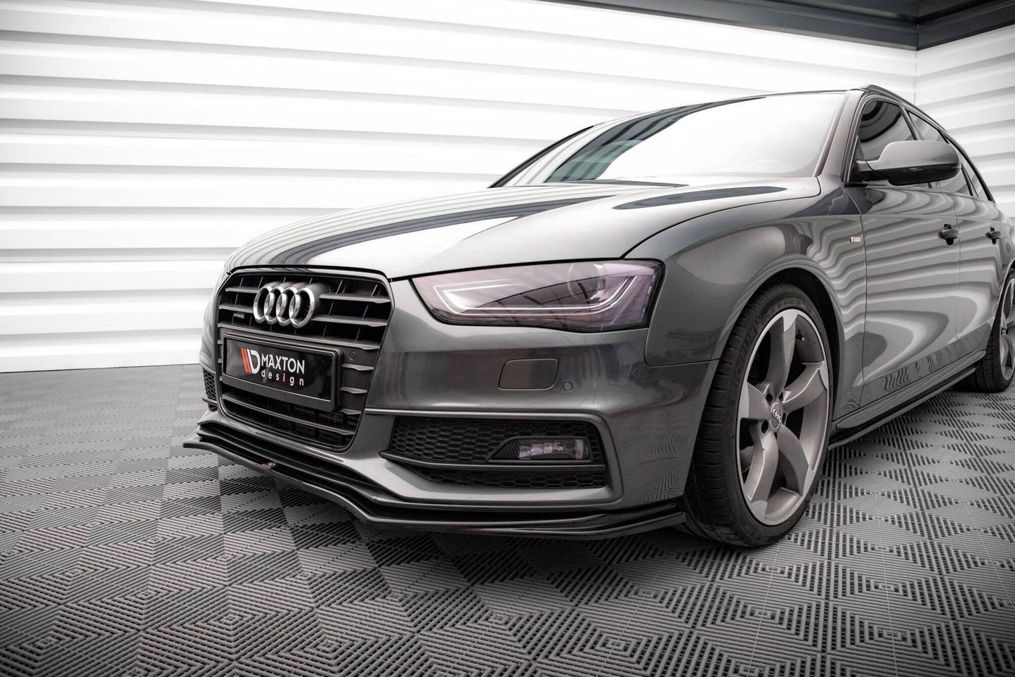 Forreste splitter V.4 Audi A4 S-Line / S4 B8 Facelift