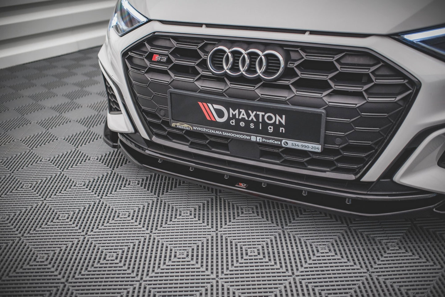 Forreste splitter V.4 Audi S3 / A3 S-Line 8Y