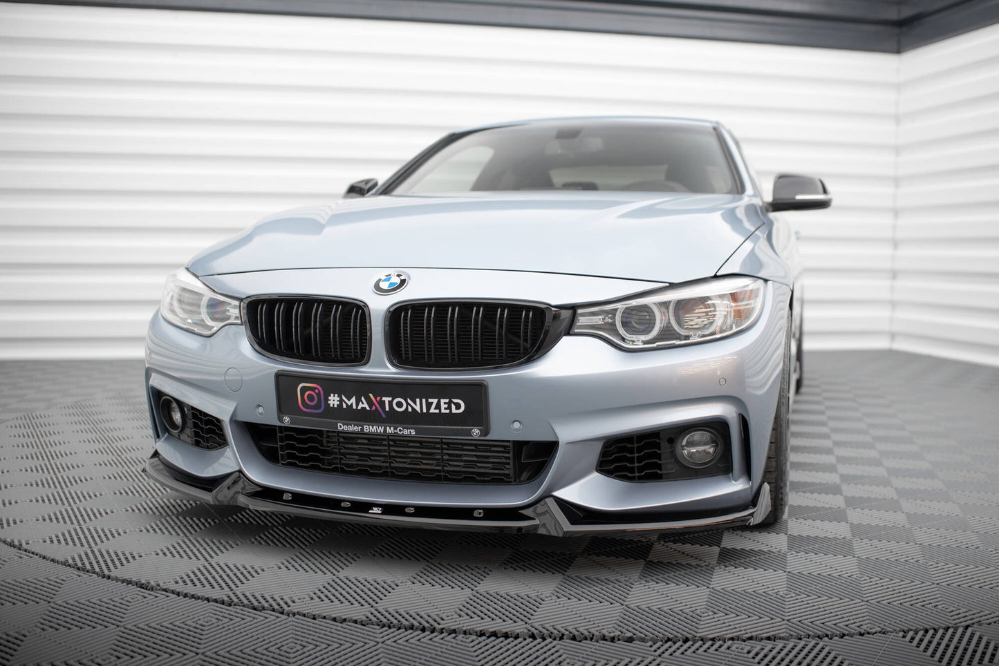 Forreste splitter V.4 BMW 4 Coupe / Gran Coupe / Cabrio M-Pack F32 / F36 / F33