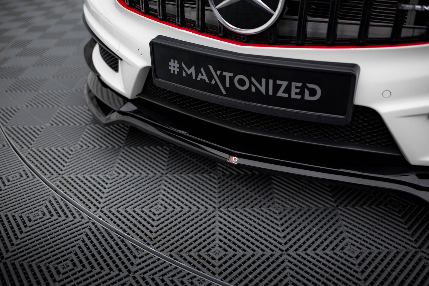 Forreste splitter V.4 Mercedes-Benz A45 AMG W176