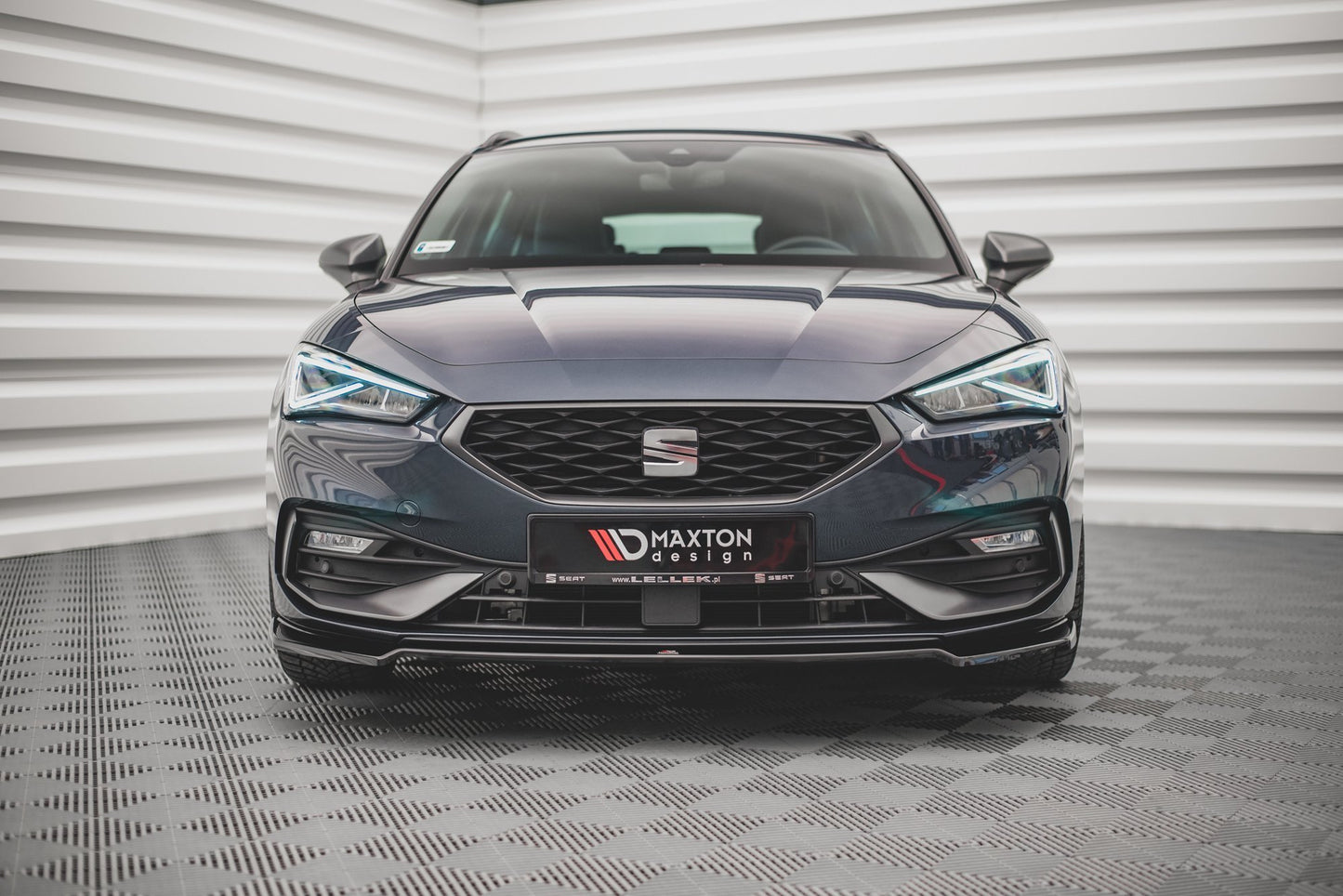 Forreste splitter V.4 Seat Leon Mk4
