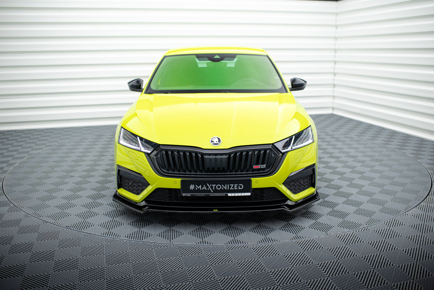 Forreste splitter V.4 Skoda Octavia RS Mk4