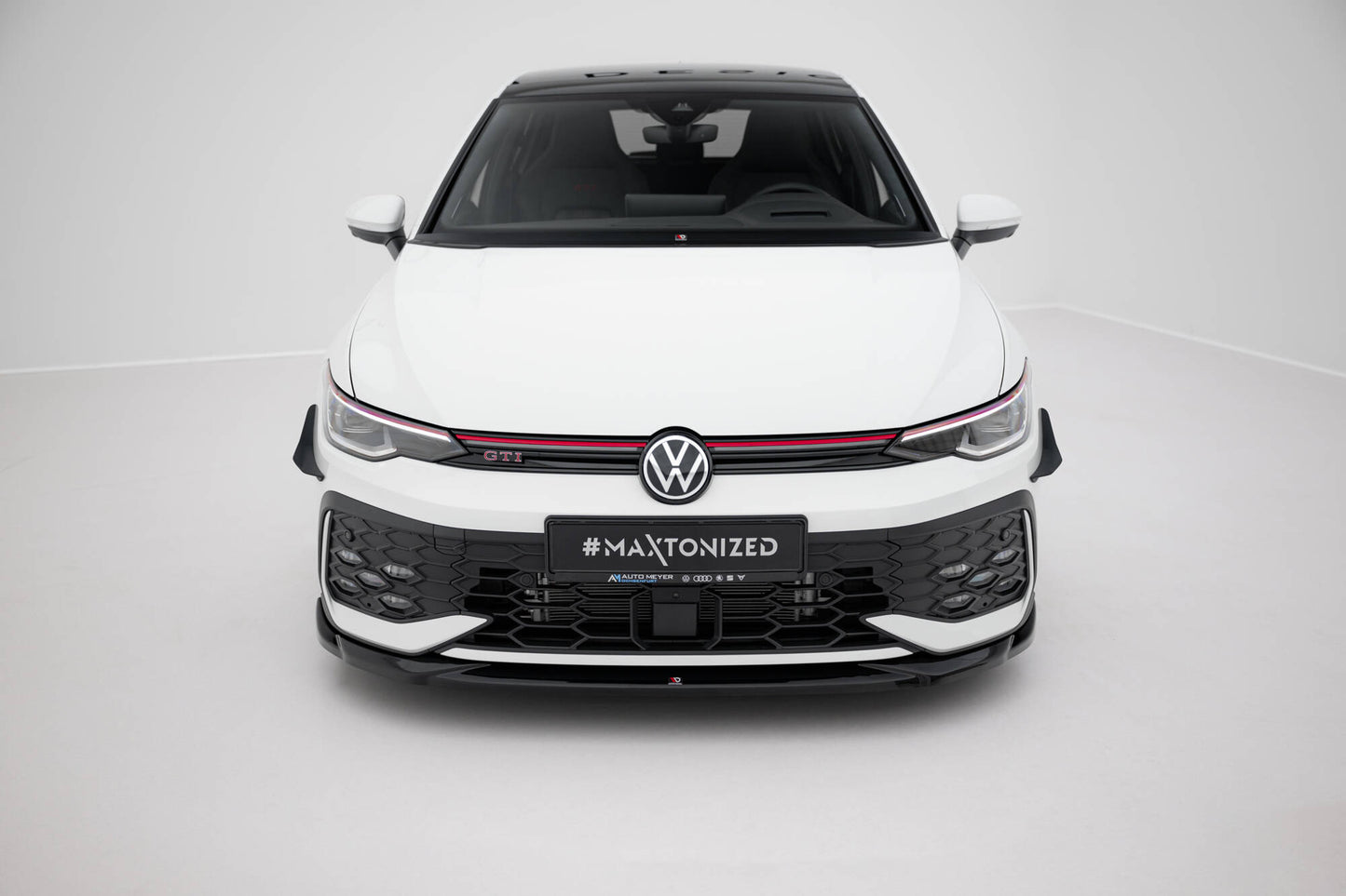 Forreste splitter V.4 Volkswagen Golf GTI / GTE / R-Line Mk8 Facelift
