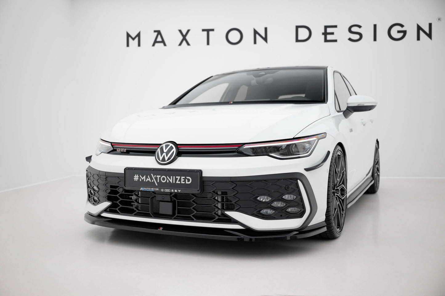 Forreste splitter V.4 Volkswagen Golf GTI / GTE / R-Line Mk8 Facelift