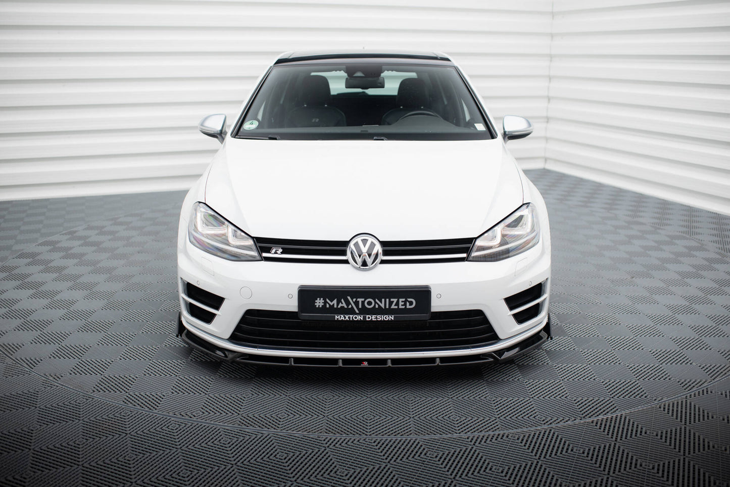 Forreste splitter V.5 + Flaps Volkswagen Golf R / R-Line Mk7