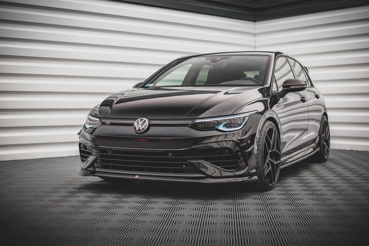 Forreste splitter V.5 Volkswagen Golf R Mk8