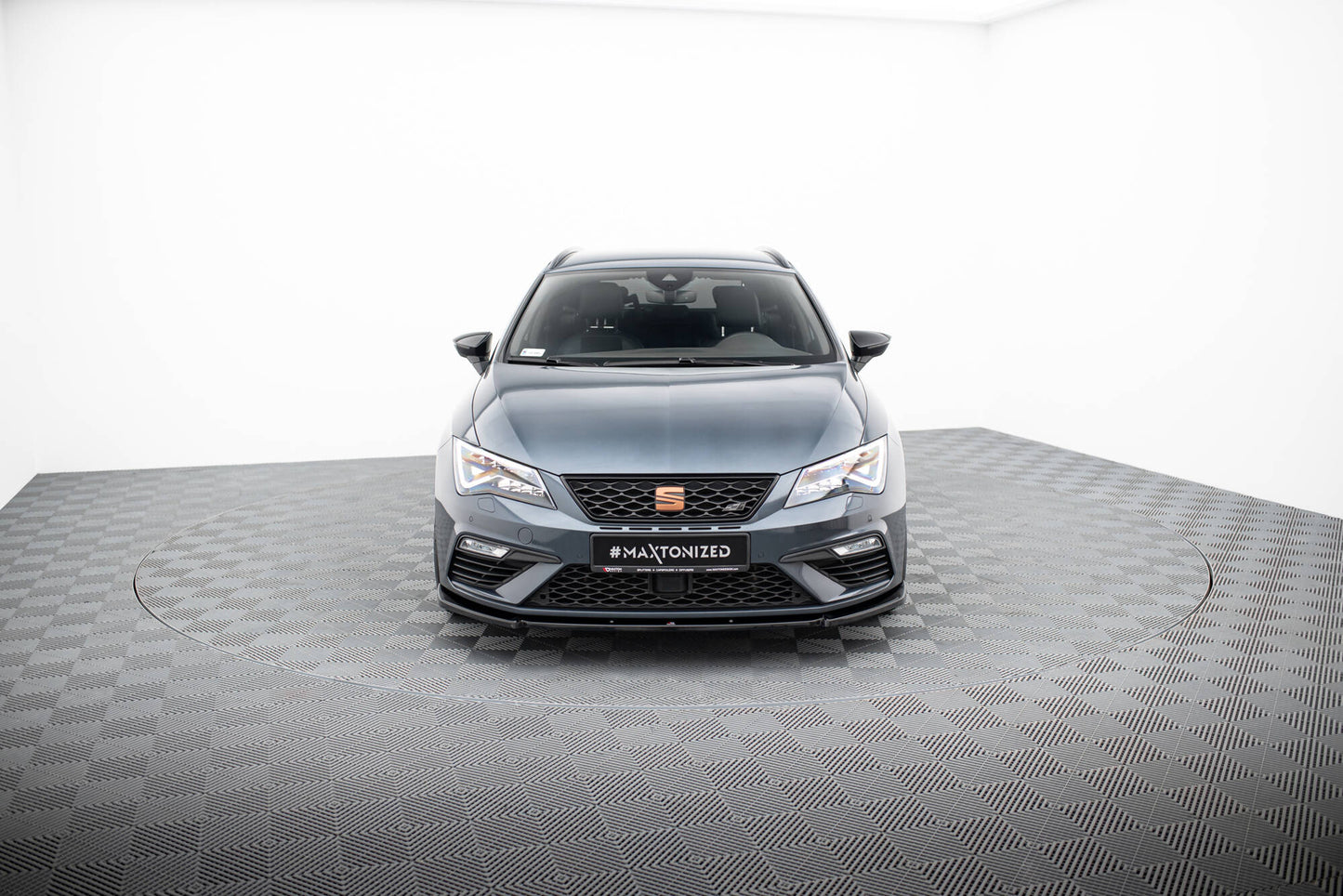Forreste splitter V.6 Seat Leon Cupra / FR Mk3 FL