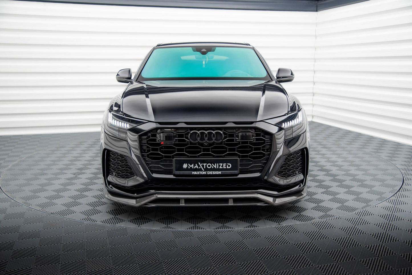 Forreste splitter Prepreg kulfiber Audi RSQ8 Mk1