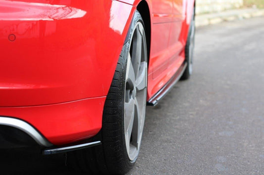 Bagerste sidesplitter Audi RS3 8P