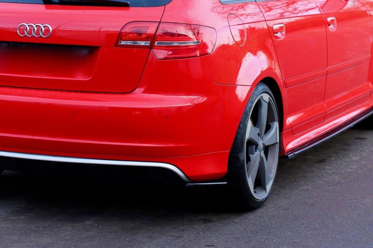 Bagerste sidesplitter Audi RS3 8P