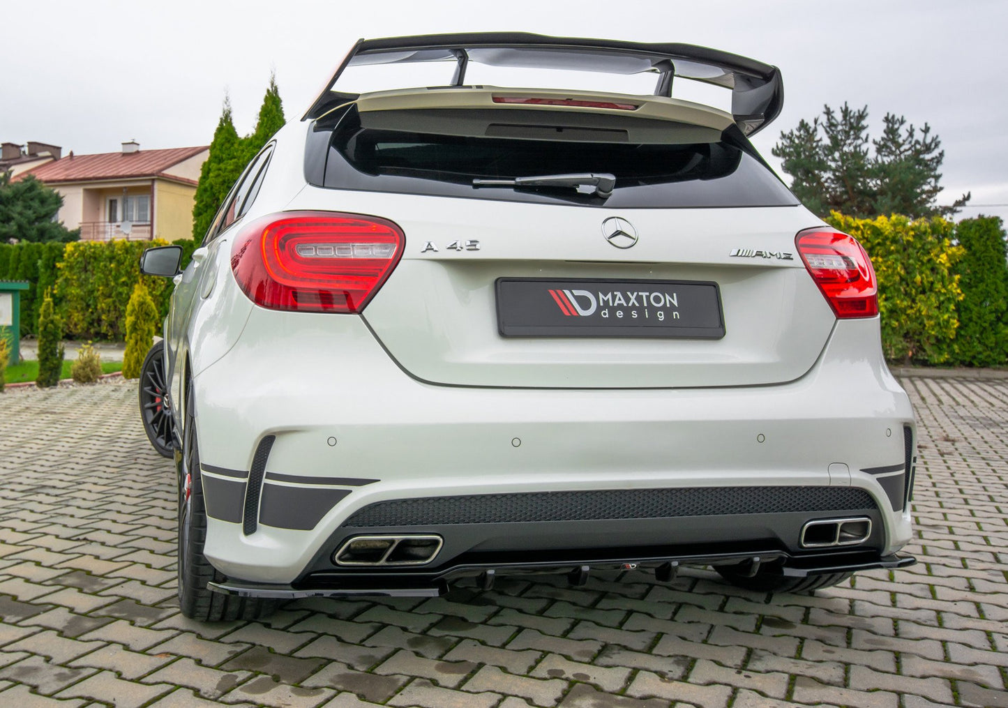 Bagerste diffuser Mercedes A45 AMG W176