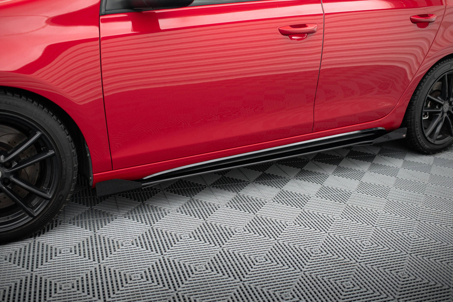 Sideskørter diffuser Racing Durability + Flaps Volkswagen Golf GTI Mk6