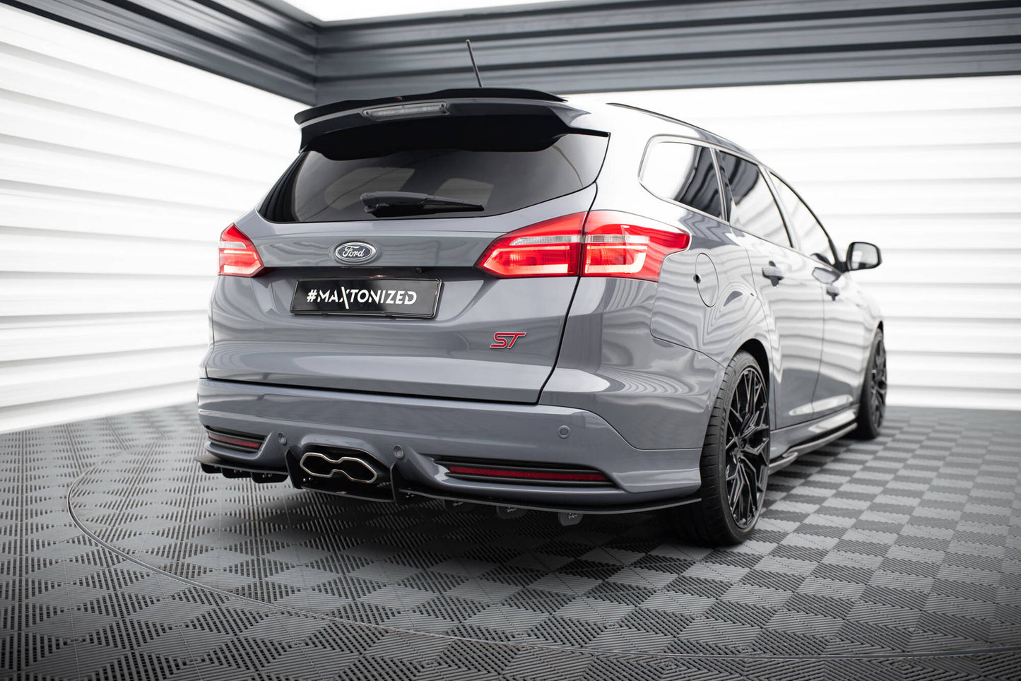 Bagerste diffuser Ford Focus ST Mk3 Estate