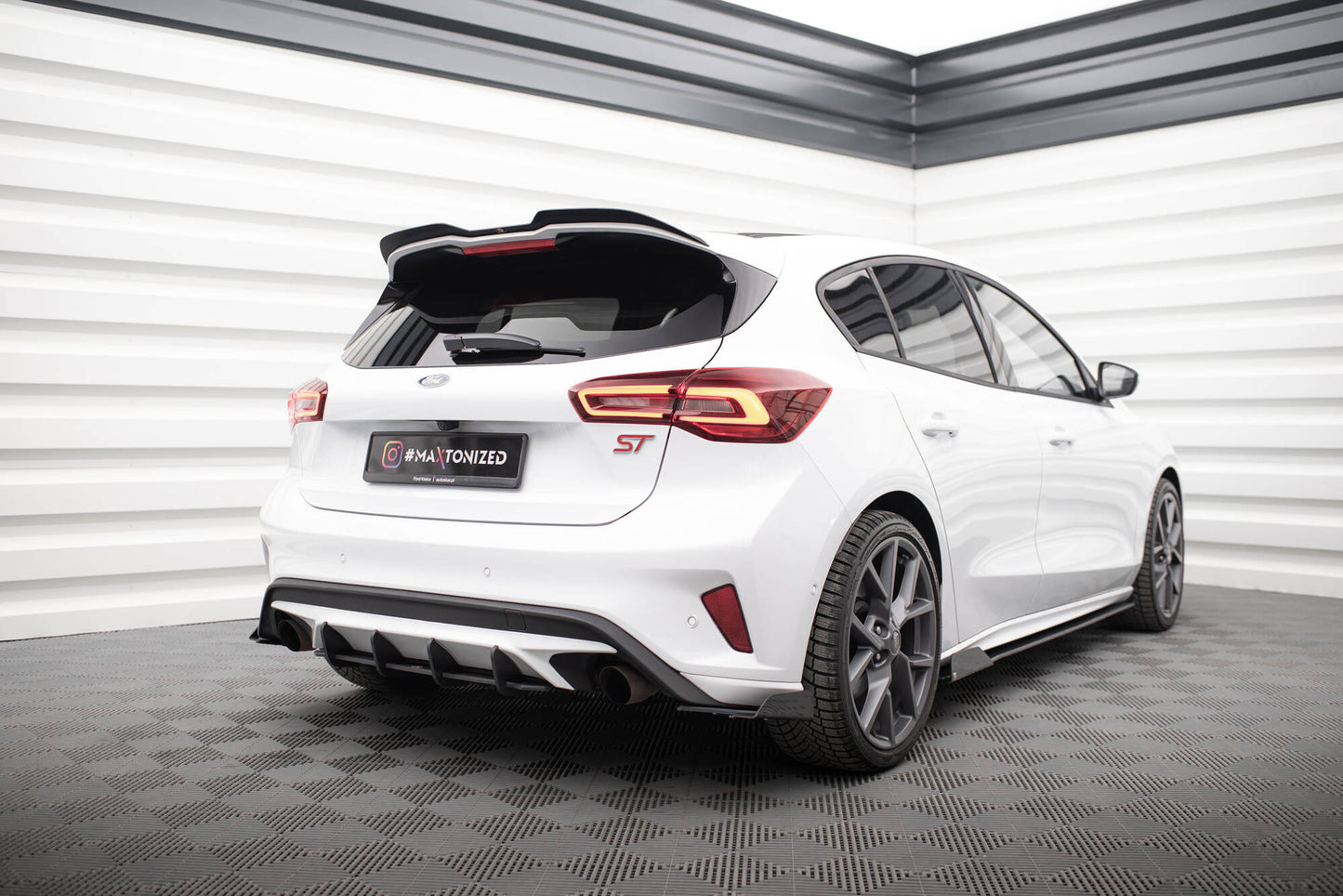 Bagerste side Flaps Ford Focus ST Mk4