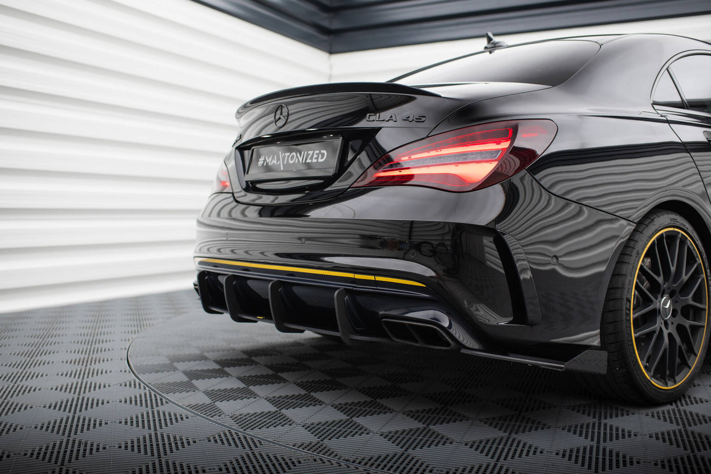 Bagerste side Flaps Mercedes-AMG CLA 45 C117 Facelift