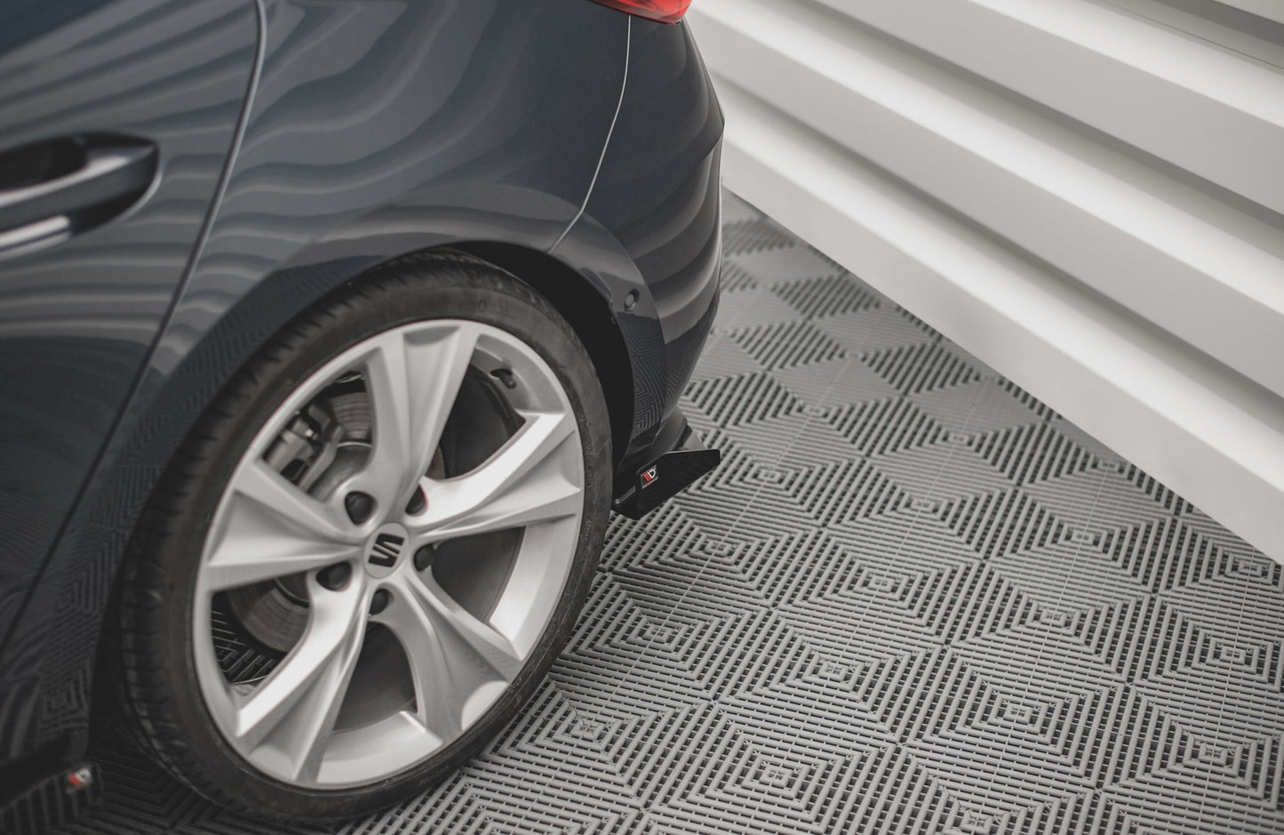 Bagerste side Flaps Seat Leon FR Hatchback Mk4