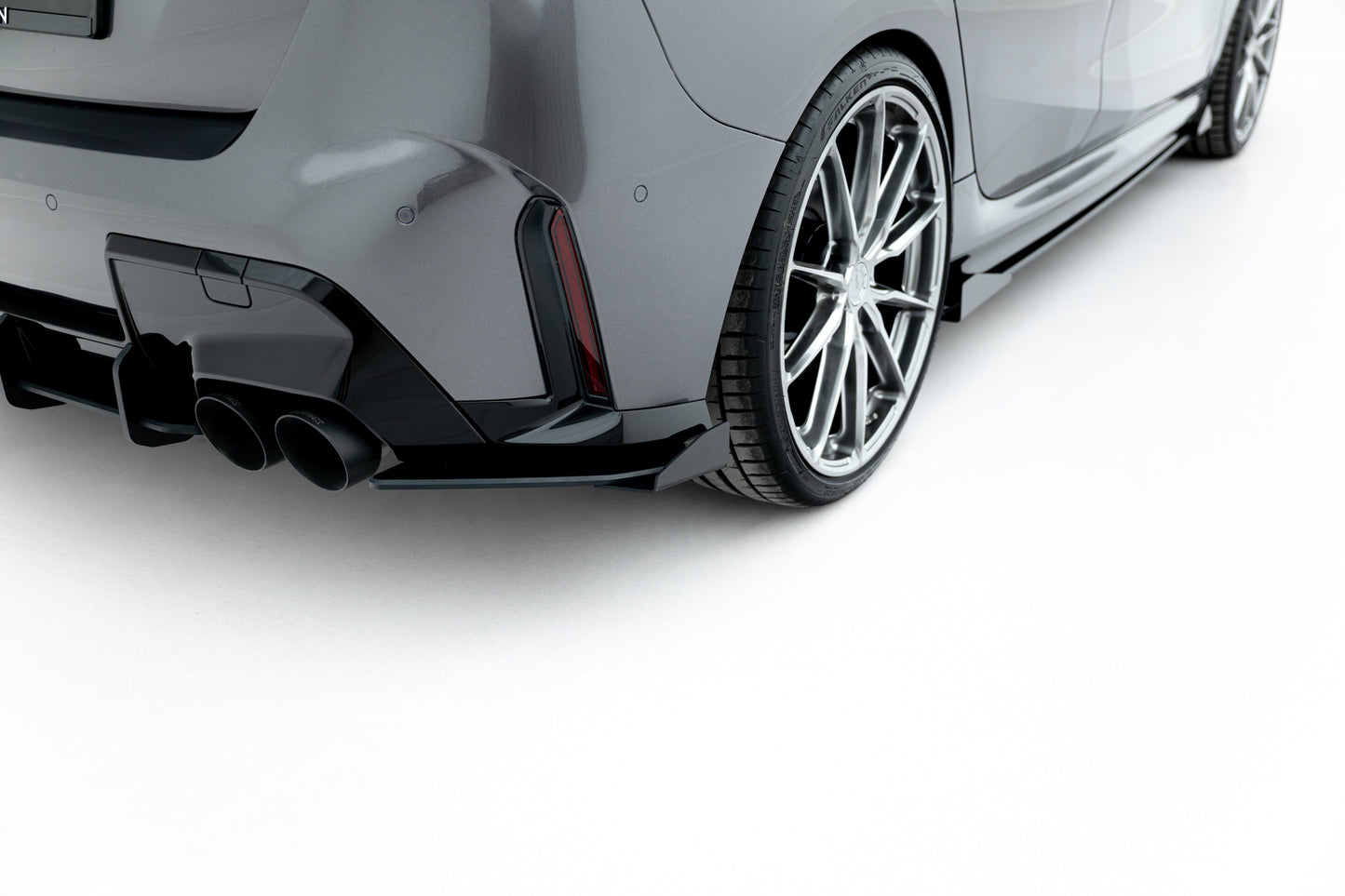 Bagerste side Flaps V.1 BMW M135i F70