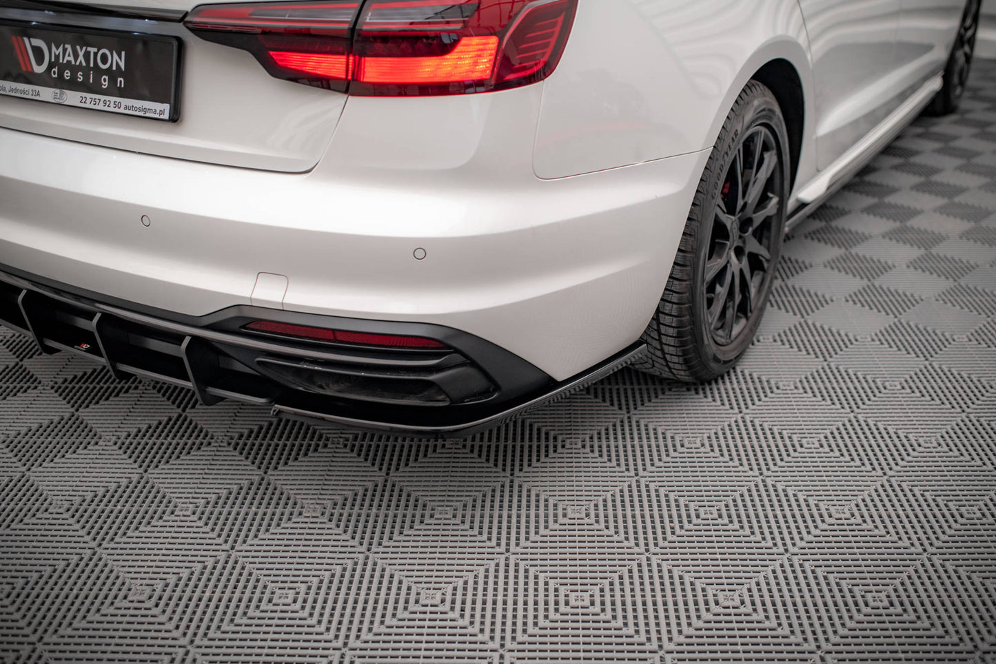 Bagerste sidesplitter Audi A4 B9 Facelift