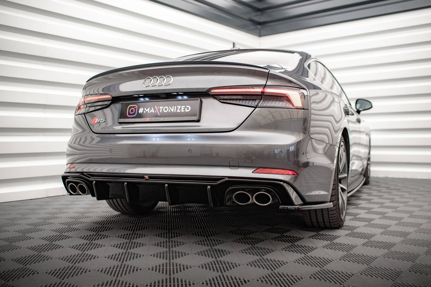 Bagerste sidesplitter Audi S5 Coupe / Sportback F5