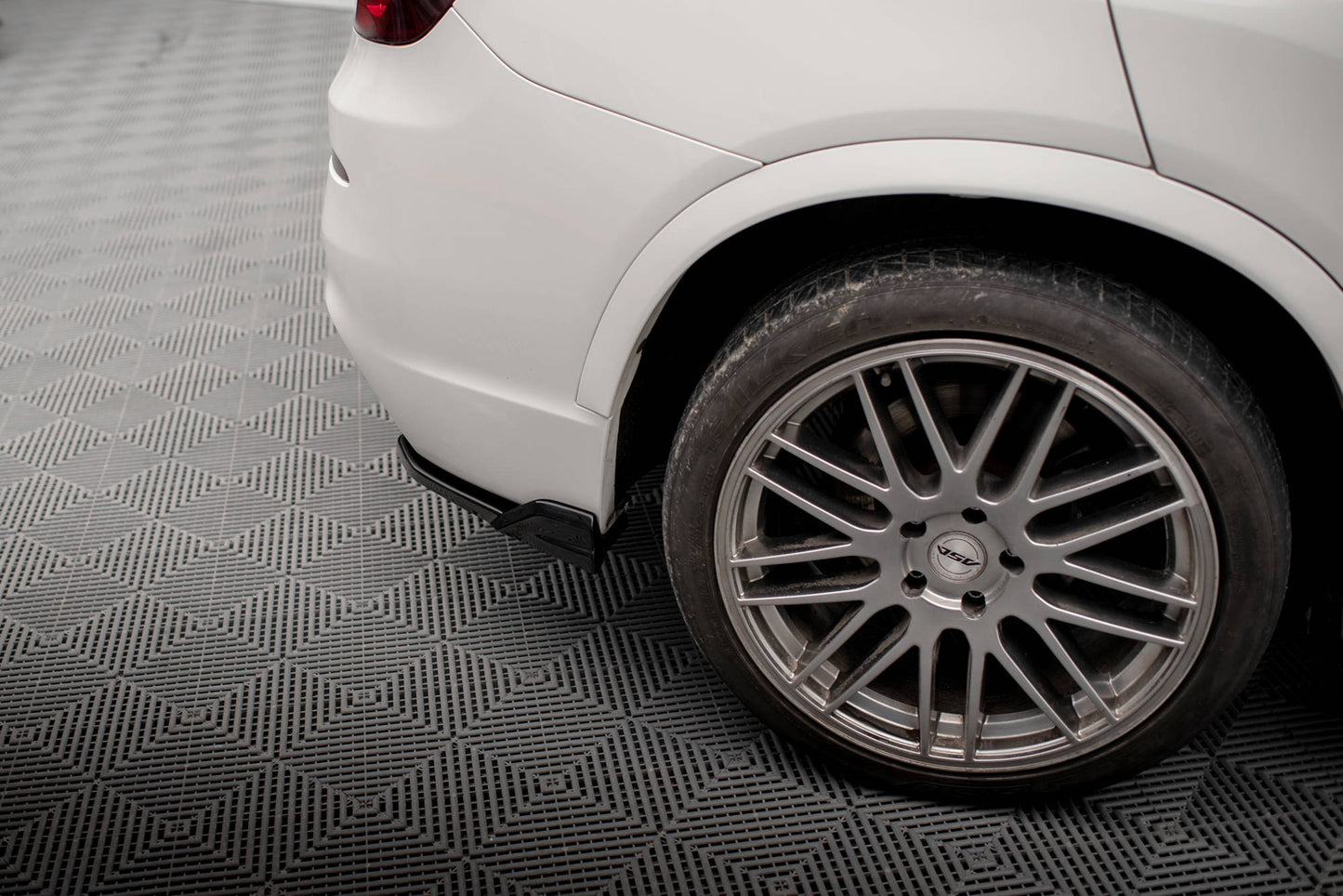 Bagerste sidesplitter BMW X3 M-Pack F25