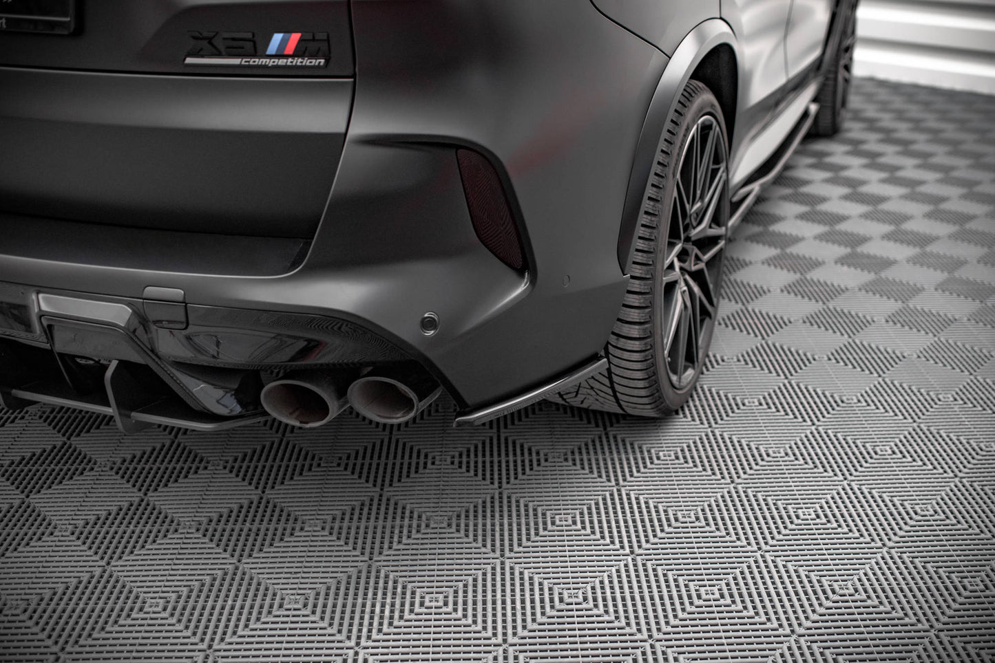 Bagerste sidesplitter BMW X5M F95