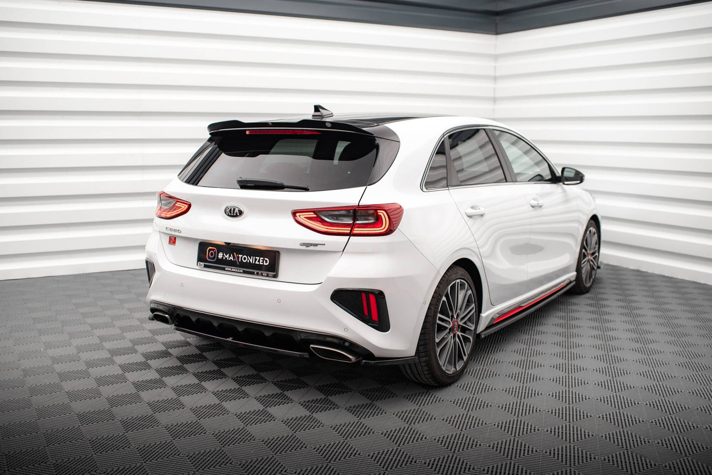 Bagerste sidesplitter Kia Ceed GT Mk3