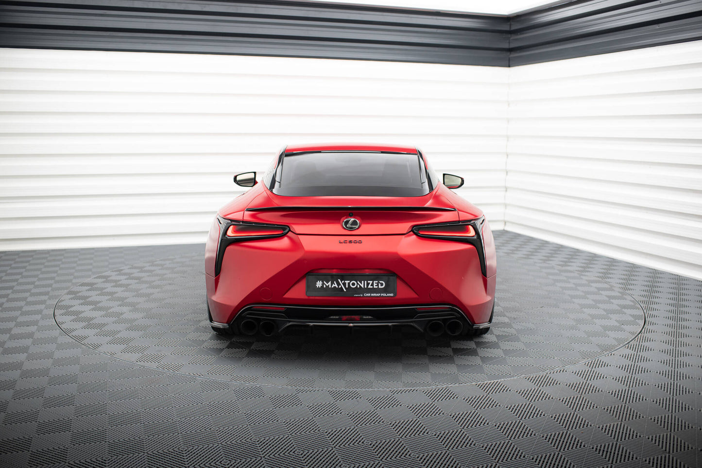 Bagerste sidesplitter Lexus LC 500