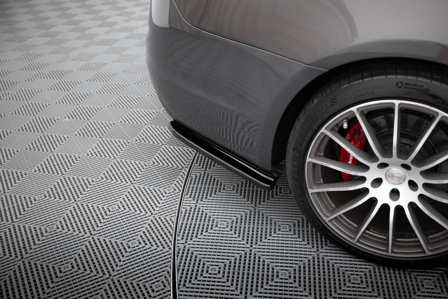 Bagerste sidesplitter Maserati Quattroporte Mk6