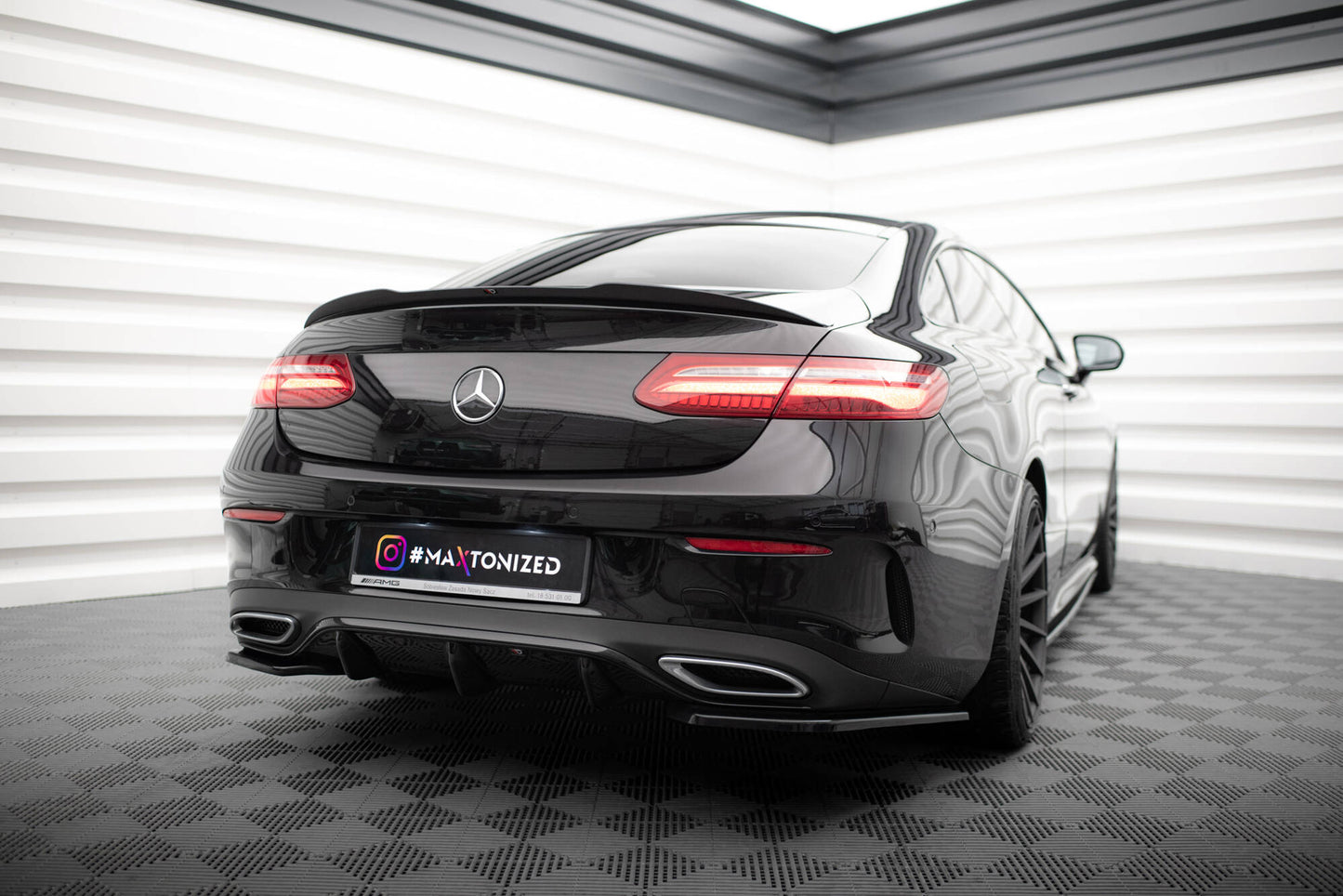 Bagerste sidesplitter Mercedes-Benz E-Class W213 Coupe(C238) / Cabriolet (A238) AMG-Line