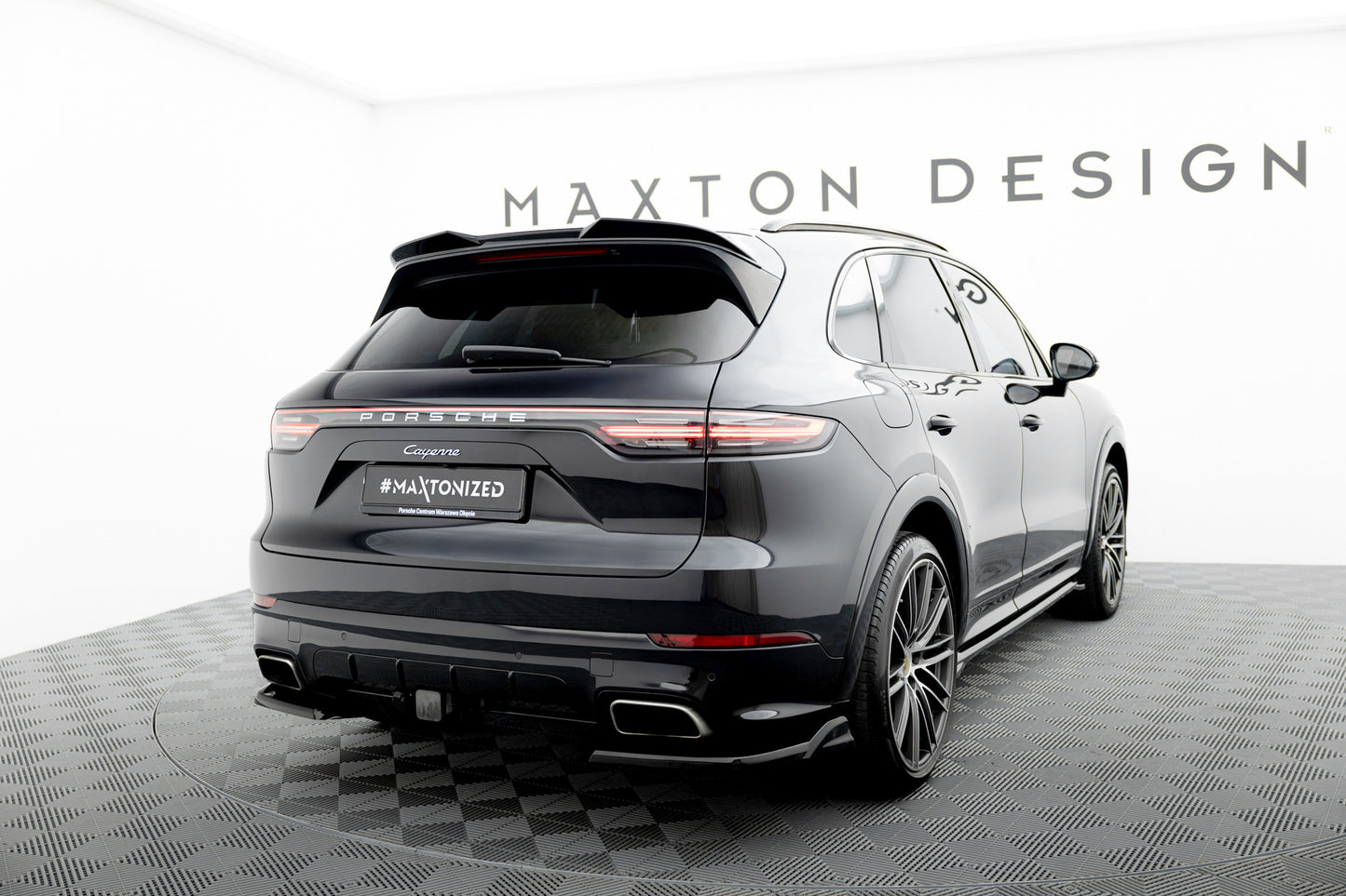 Bagerste sidesplitter Porsche Cayenne Sport Design Mk3