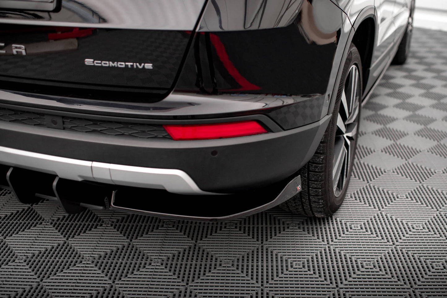 Bagerste sidesplitter Seat Ateca Mk1