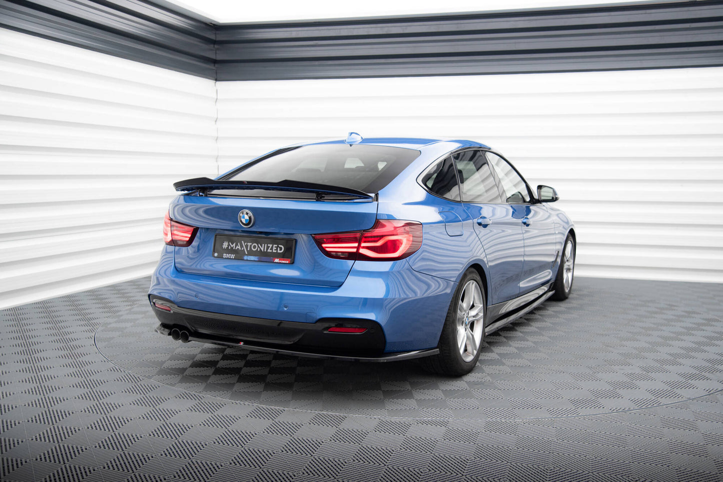 Bagerste sidesplitter V.1 BMW 3 GT M-Pack F34