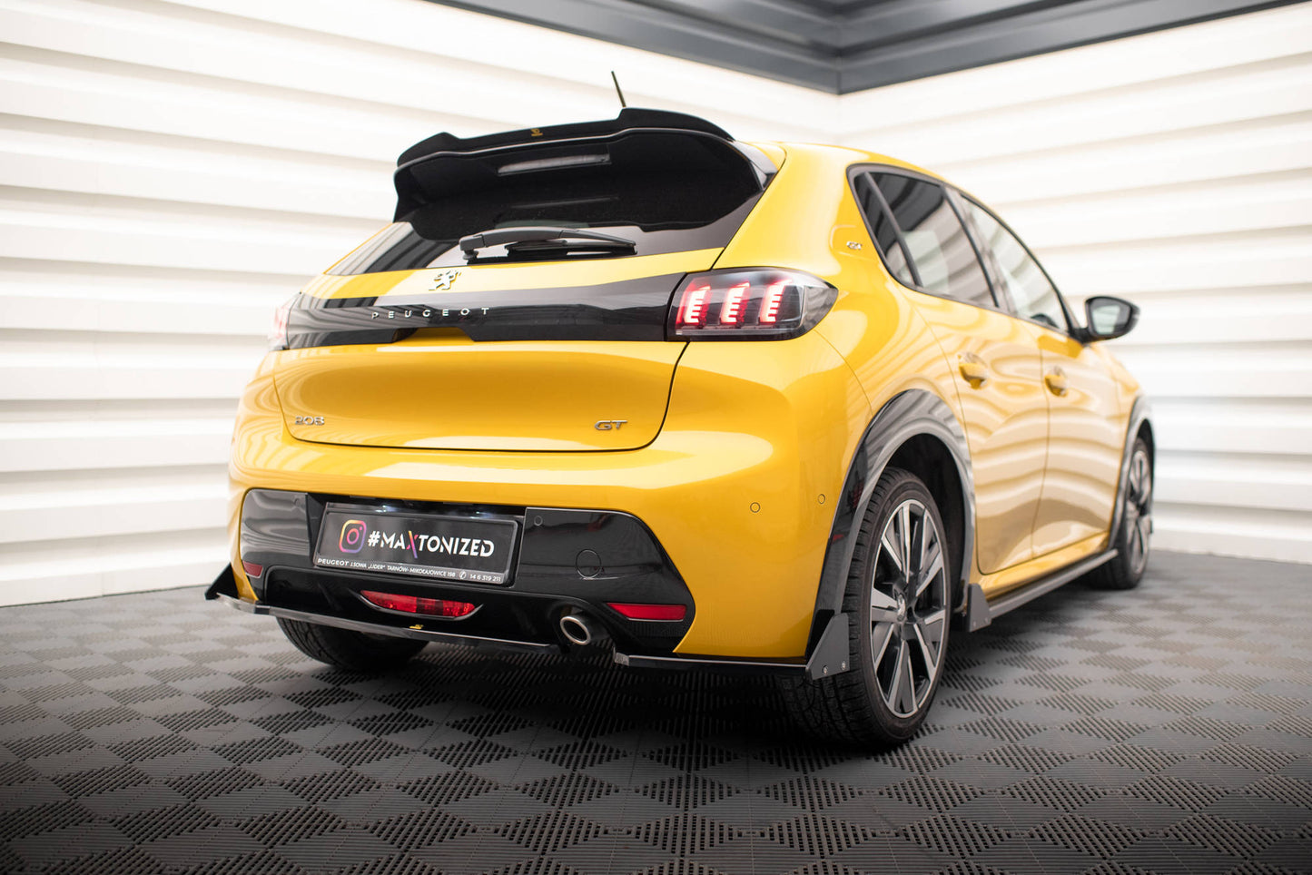 Bagerste sidesplitter V.1 + Flaps Peugeot 208 GT Mk2