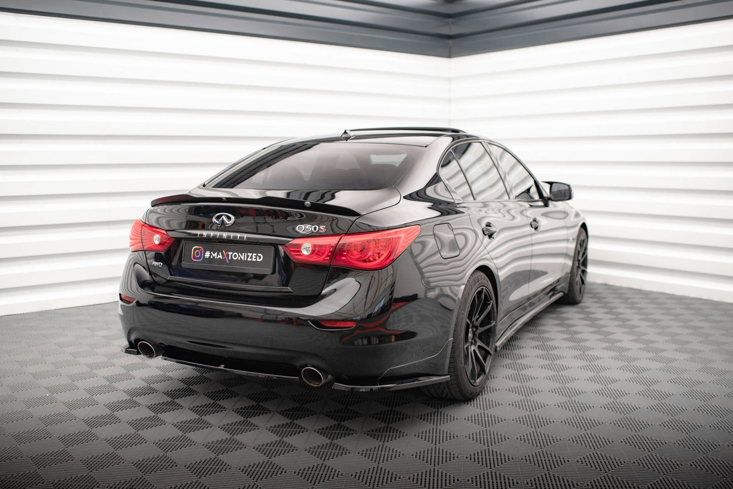 Bagerste sidesplitter V.1 Infiniti Q50 S Mk1