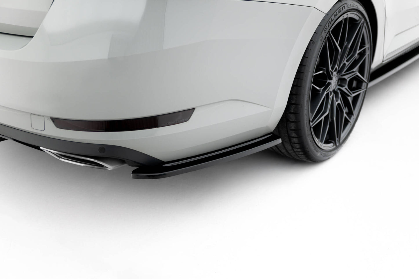 Bagerste sidesplitter V.1 Skoda Superb Liftback / Combi Mk3