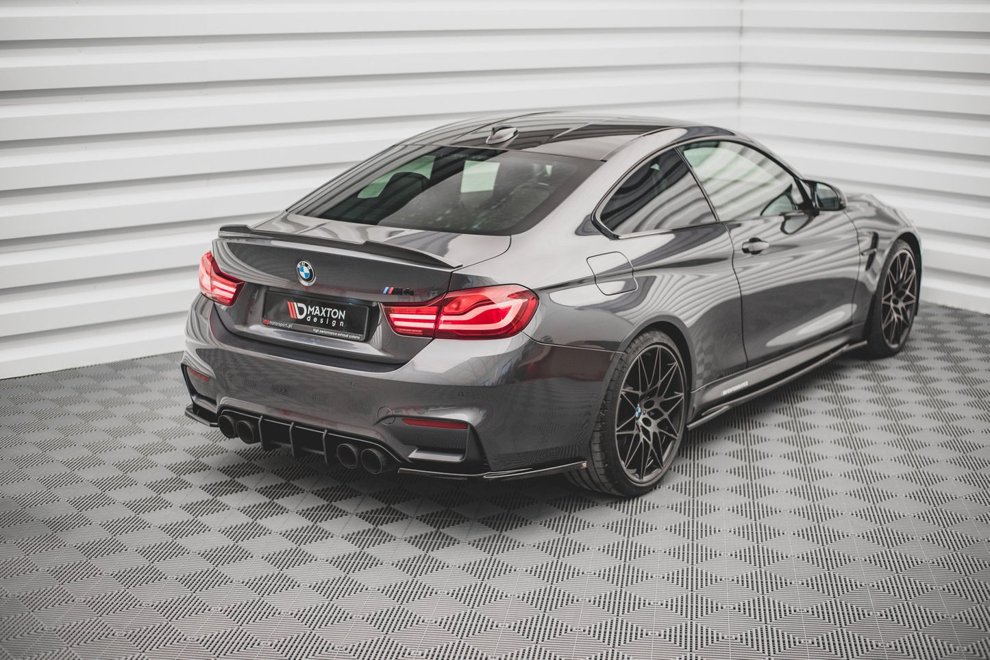 Bagerste sidesplitter V.2 BMW M4 F82
