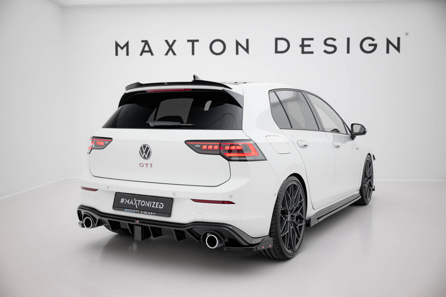 Bagerste sidesplitter V.2 + Flaps Volkswagen Golf GTI / GTE Mk8
