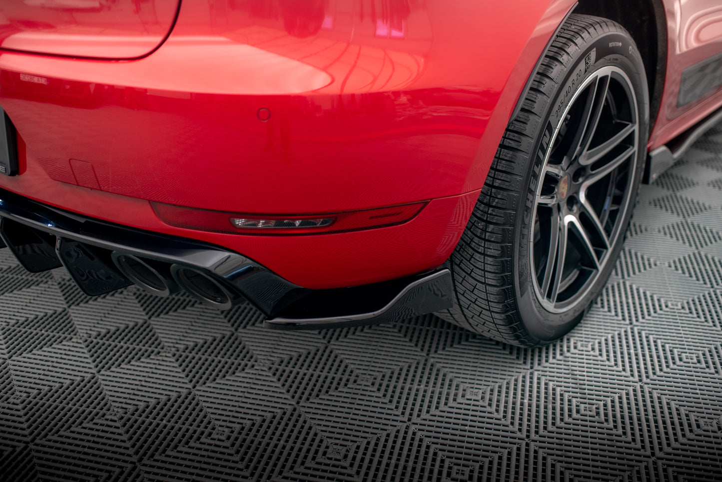 Bagerste sidesplitter V.2 Porsche Macan GTS / Sport Design Mk1 Facelift