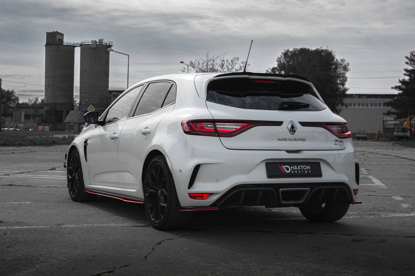 Bagerste sidesplitter V.2 Renault Megane RS Mk4